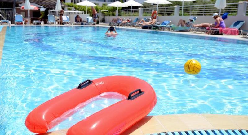 Marianna Hotel Тігакі Екстер'єр фото