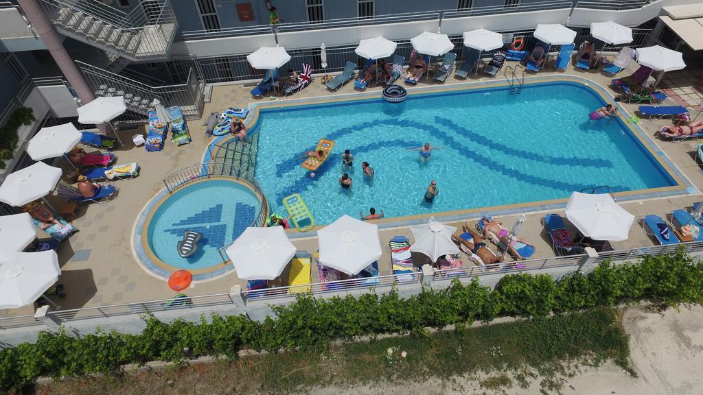 Marianna Hotel Тігакі Екстер'єр фото