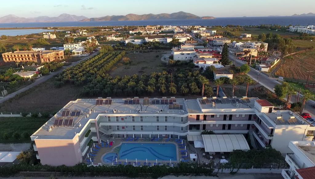 Marianna Hotel Тігакі Екстер'єр фото