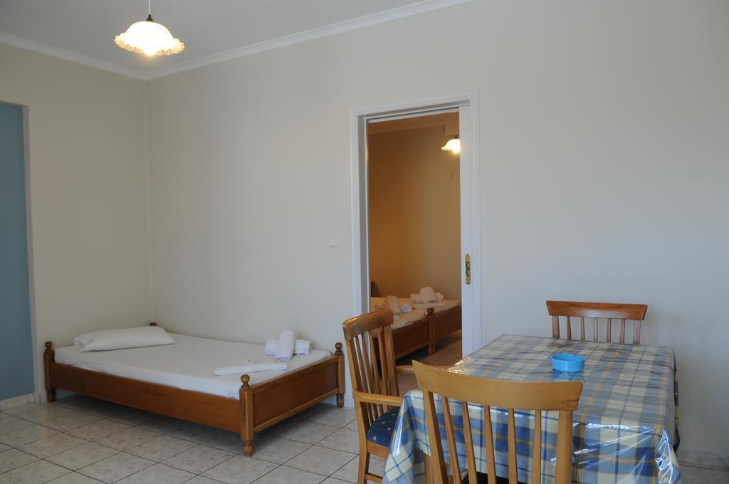 Marianna Hotel Тігакі Екстер'єр фото